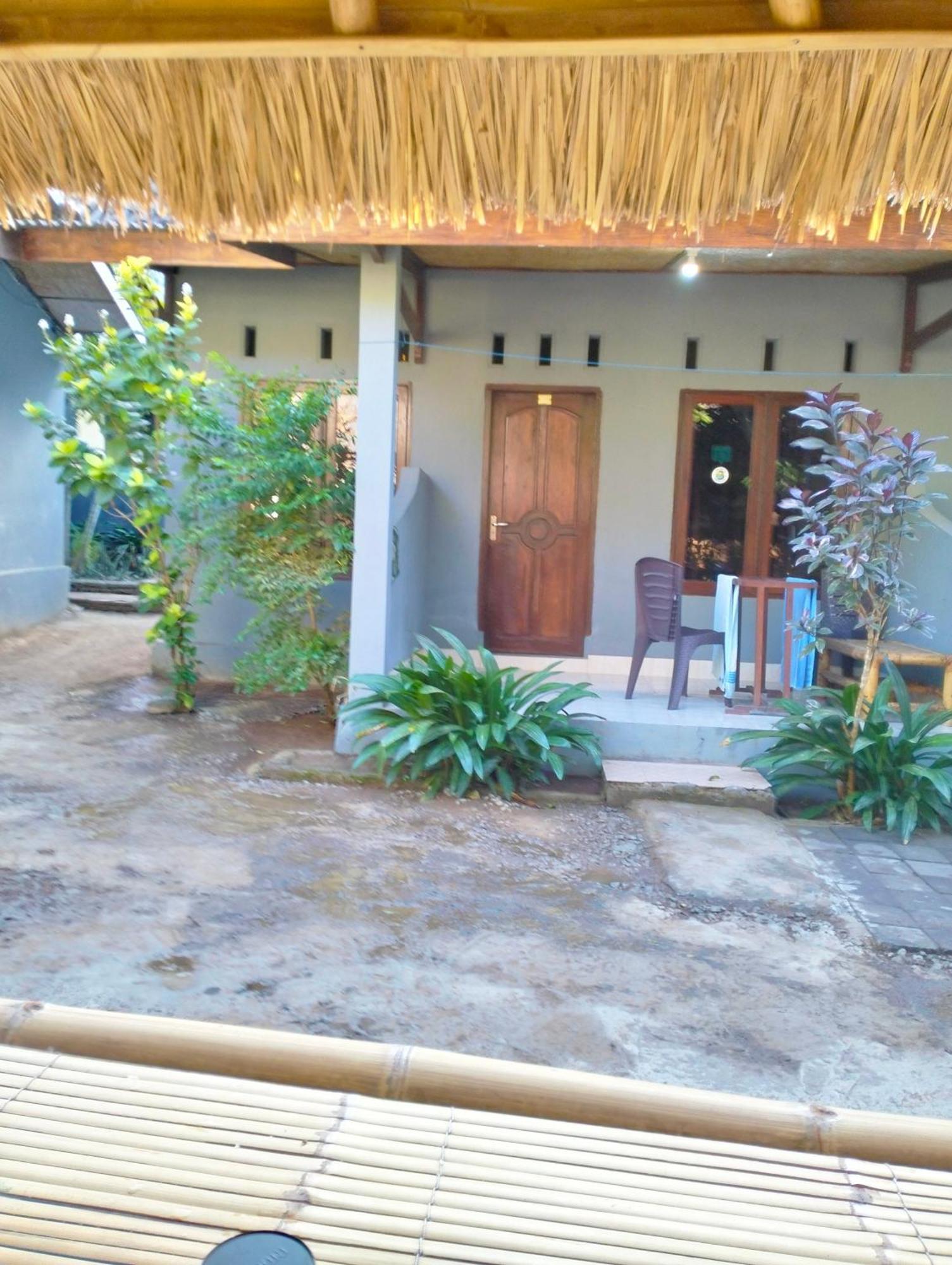 T&T Homestay Kuta  المظهر الخارجي الصورة